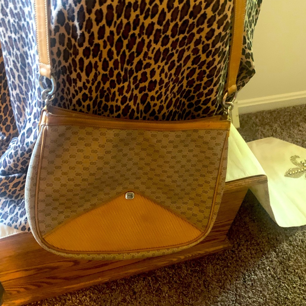 Vintage Gucci AUTHENTIC
